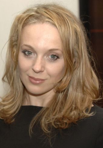 Amanda Abbington