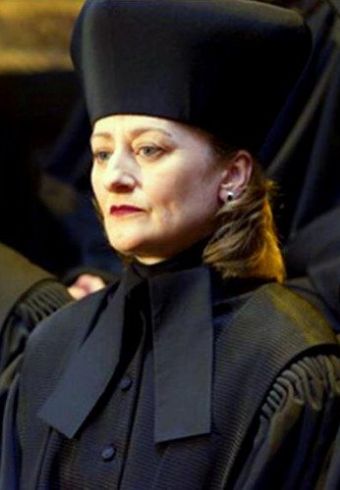 Sian Thomas