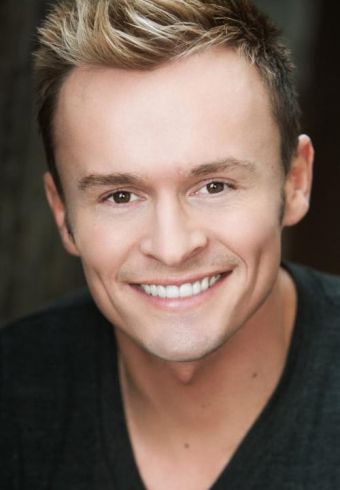 Jon Lee