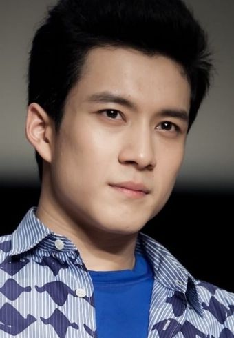 Elvis Han