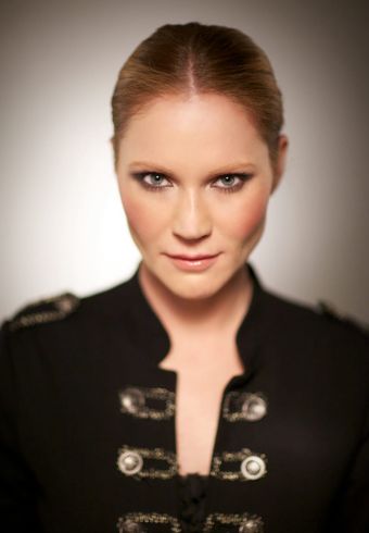 Tara Buck