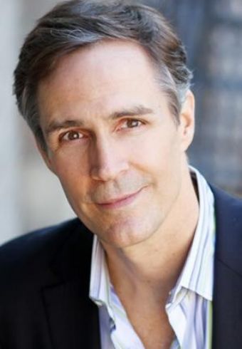Howard McGillin