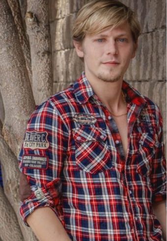 Drew James