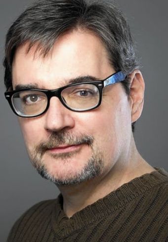 Phoef Sutton