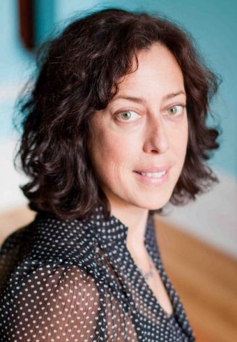 Leni Parker