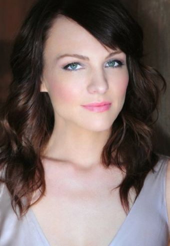 Anne Leighton