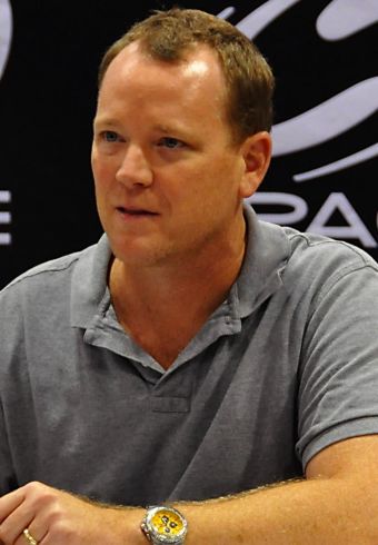 Robert Duncan McNeill