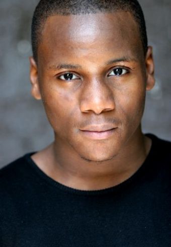 Tobi Bakare
