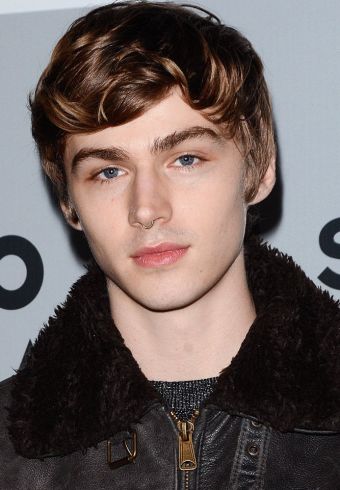 Miles Heizer