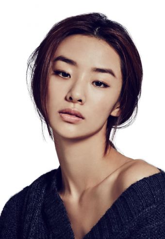Stephanie Lee