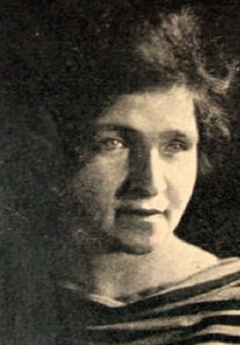 Nina Agadzhanova