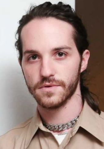 Eli Russell Linnetz