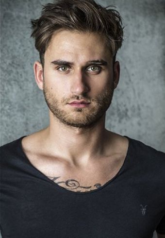 Charlie Clapham