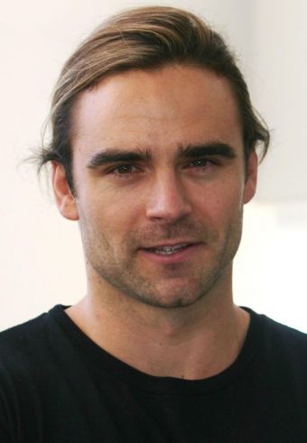 Dustin Clare