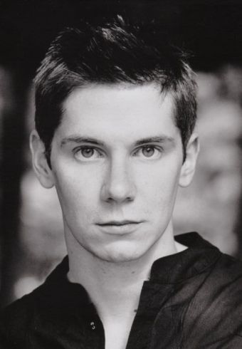 Karl Davies