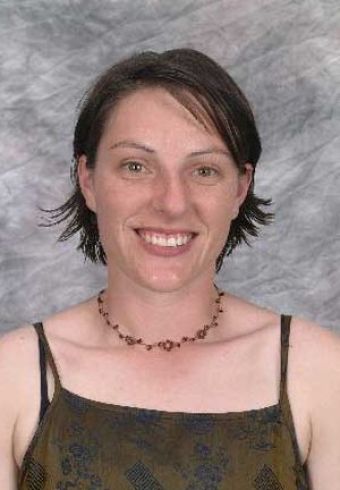 Zoe Leader