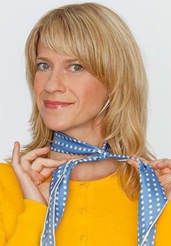 Caroline Peters