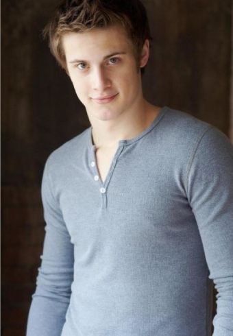 Aren Buchholz