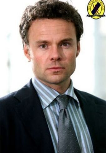 Jamie Glover