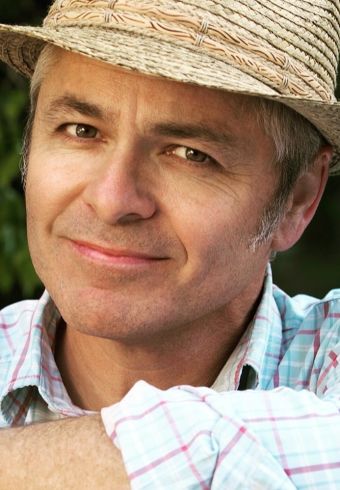 Toby Oliver