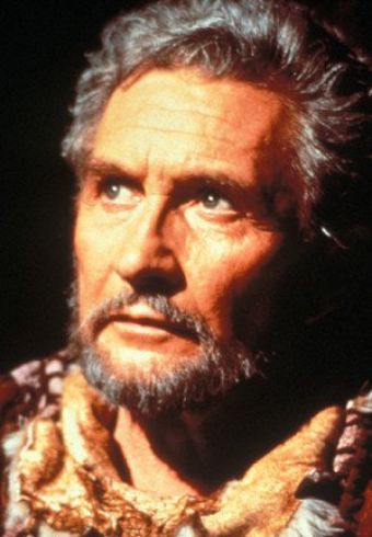 Roy Dotrice