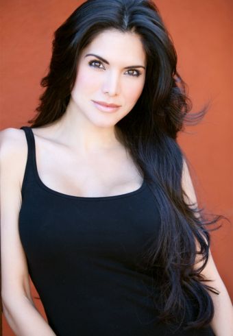 Joyce Giraud