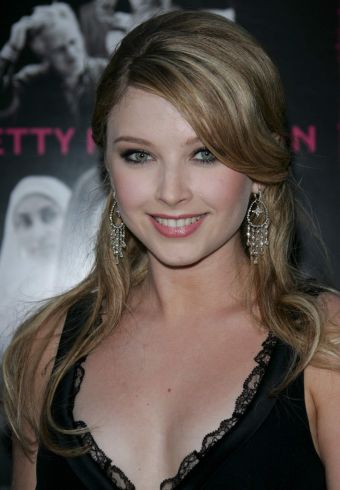Elisabeth Harnois