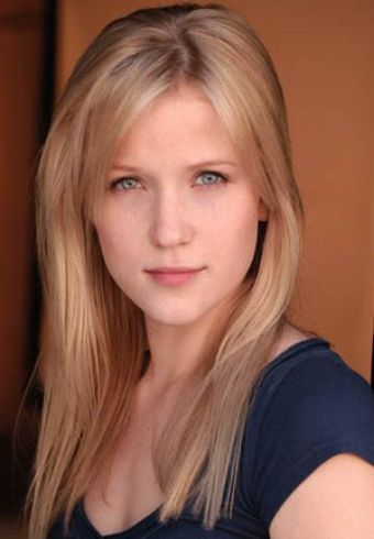 Jessy Schram