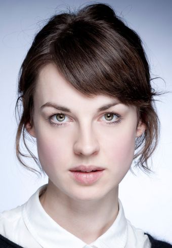 Jessica Raine