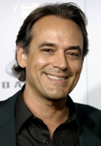 Jon Lindstrom