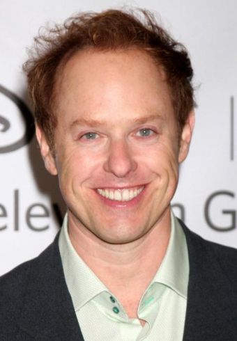 Raphael Sbarge