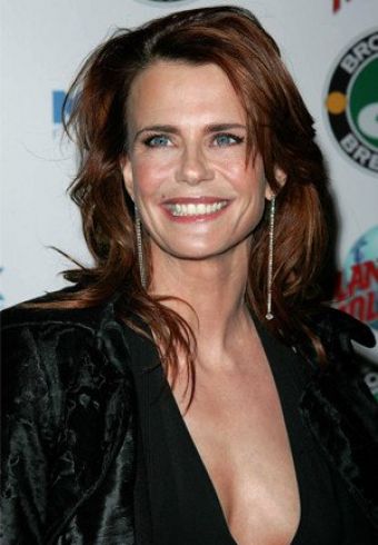 Serena Scott Thomas