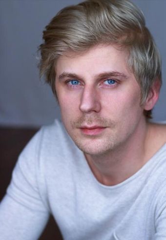 Christopher De-Schuster