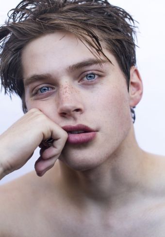 Froy Gutierrez