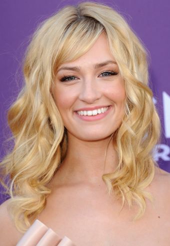 Beth Behrs