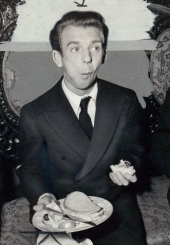 Gus Schilling