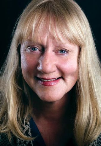 Deanna Oliver