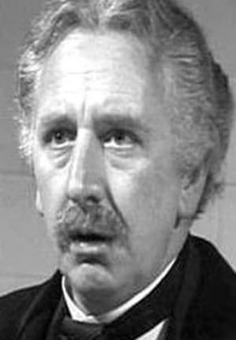 Trevor Baxter