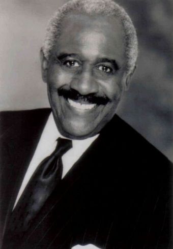 Robert DoQui