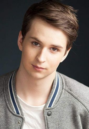 Grayson Maxwell Gurnsey