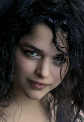 Eve Harlow