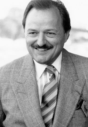 Peter Bowles