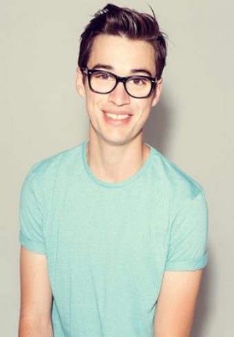 Joey Bragg