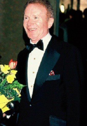 Red Buttons