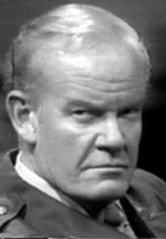 Andrew Duggan