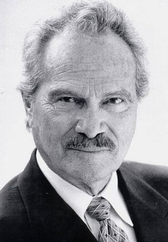 H.M. Wynant