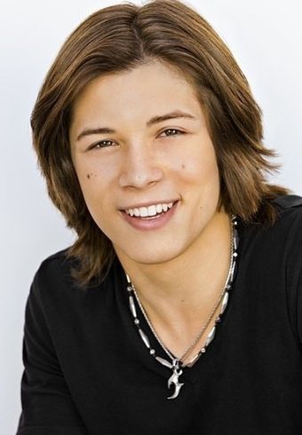 Leo Howard
