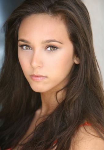 Nicole Cummins