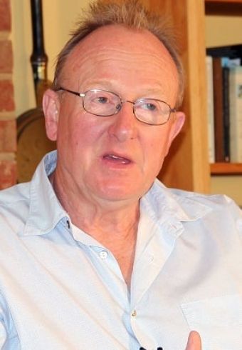 Selwyn Roberts