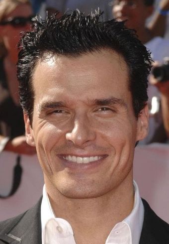 Antonio Sabàto, Jr.